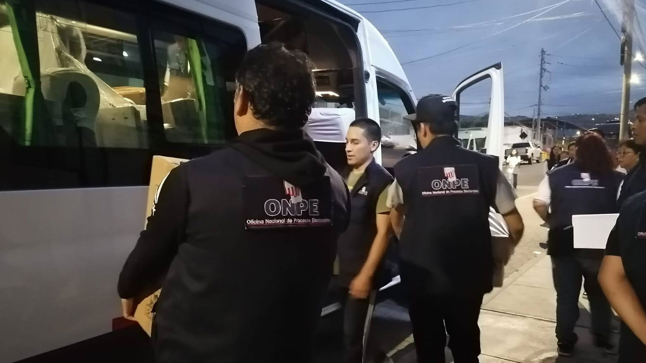 ODPE Mollendo despliega material electoral en Islay para Elecciones 2026