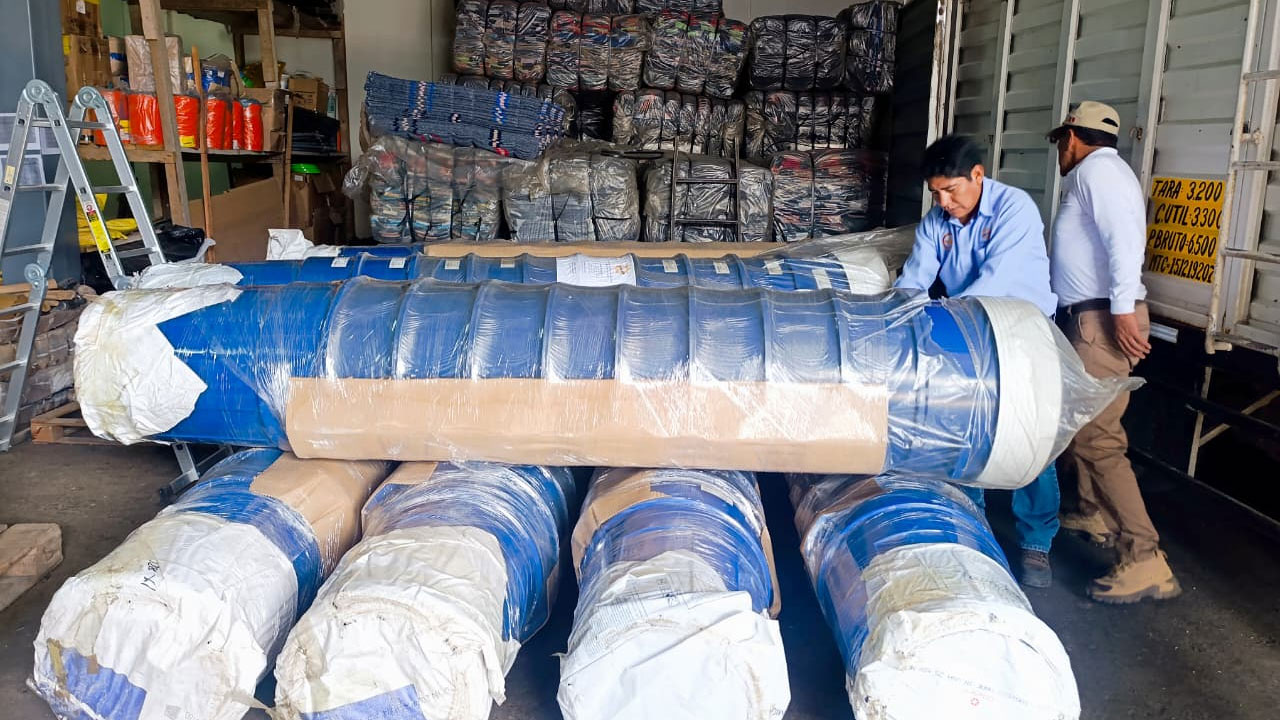 Arequipa entrega ayuda humanitaria a Iray y La Unión por lluvias intensas