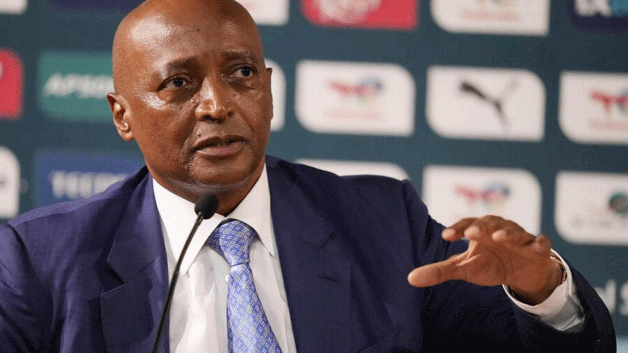 Presidente de la CAF rechaza acusaciones de corrupción tras polémica con Senegal