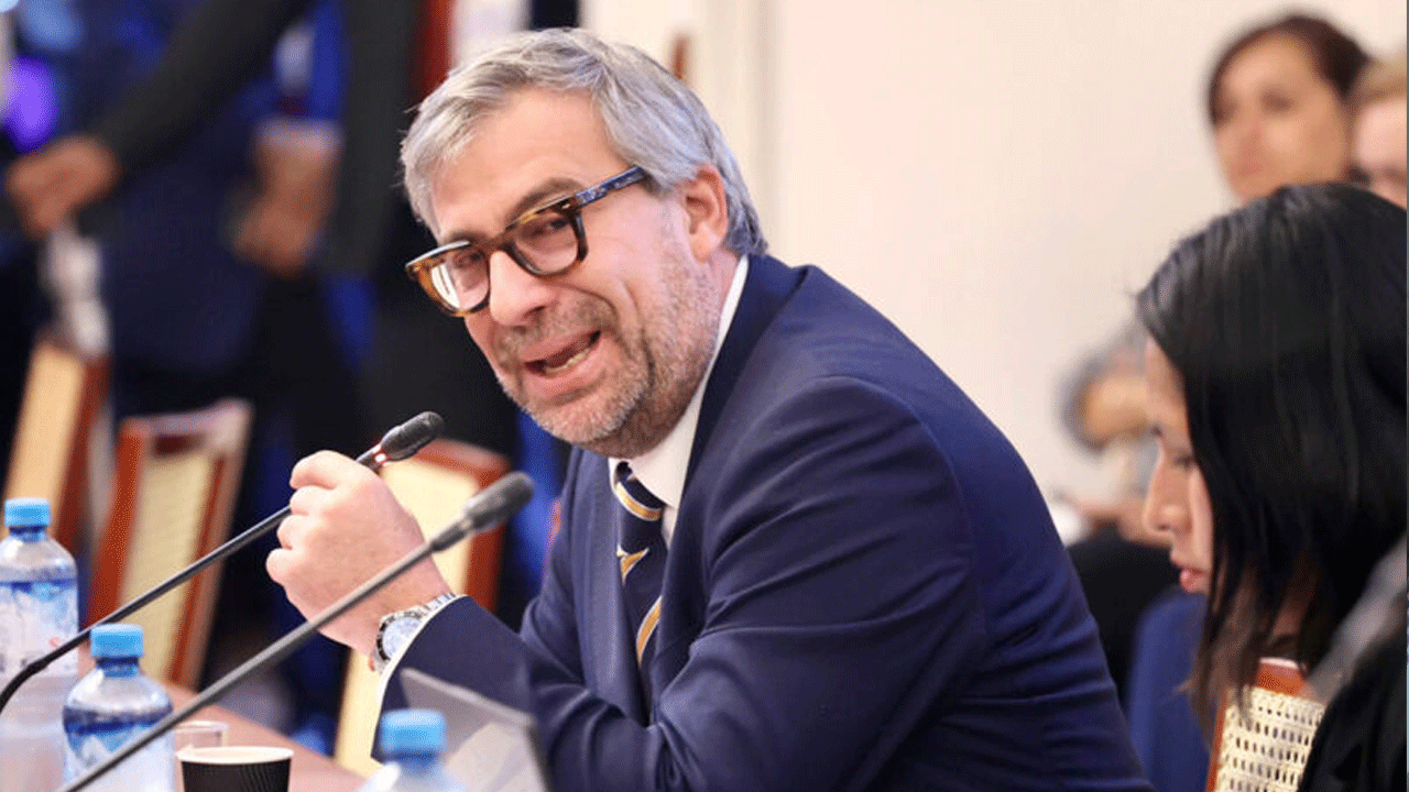 Jefe de la ONPE responde al Congreso por fallas electorales